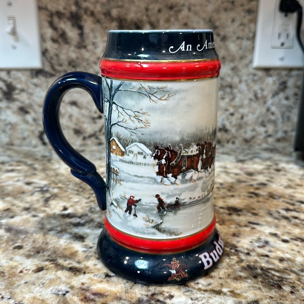 Budweiser 1990 An American Tradition Beer Stein By Susan Sampson F3-80
